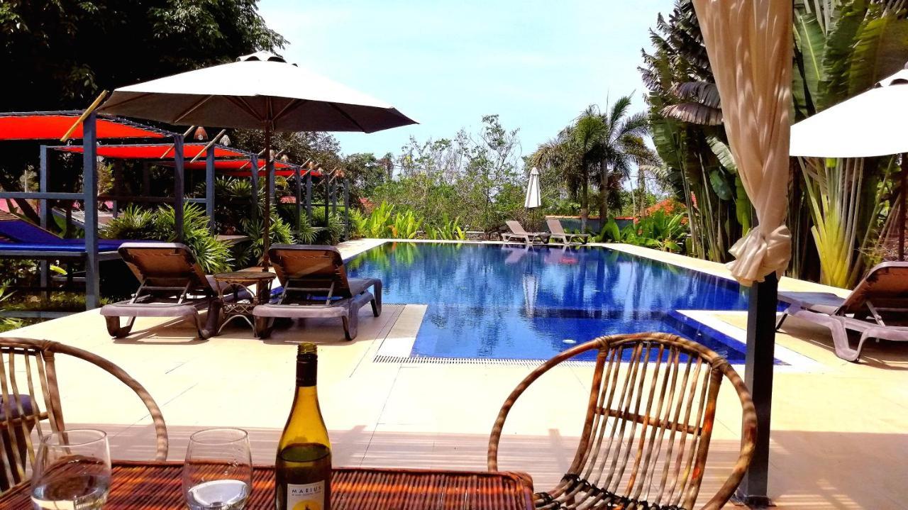 Q Bungalows Kep Exterior foto
